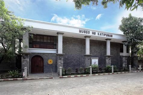 museo ng katipunan|Museo ng Katipunan / The Katipunan Museum.